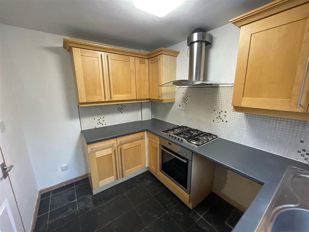 Property photo 2 of 12 Kit 2.Jpg