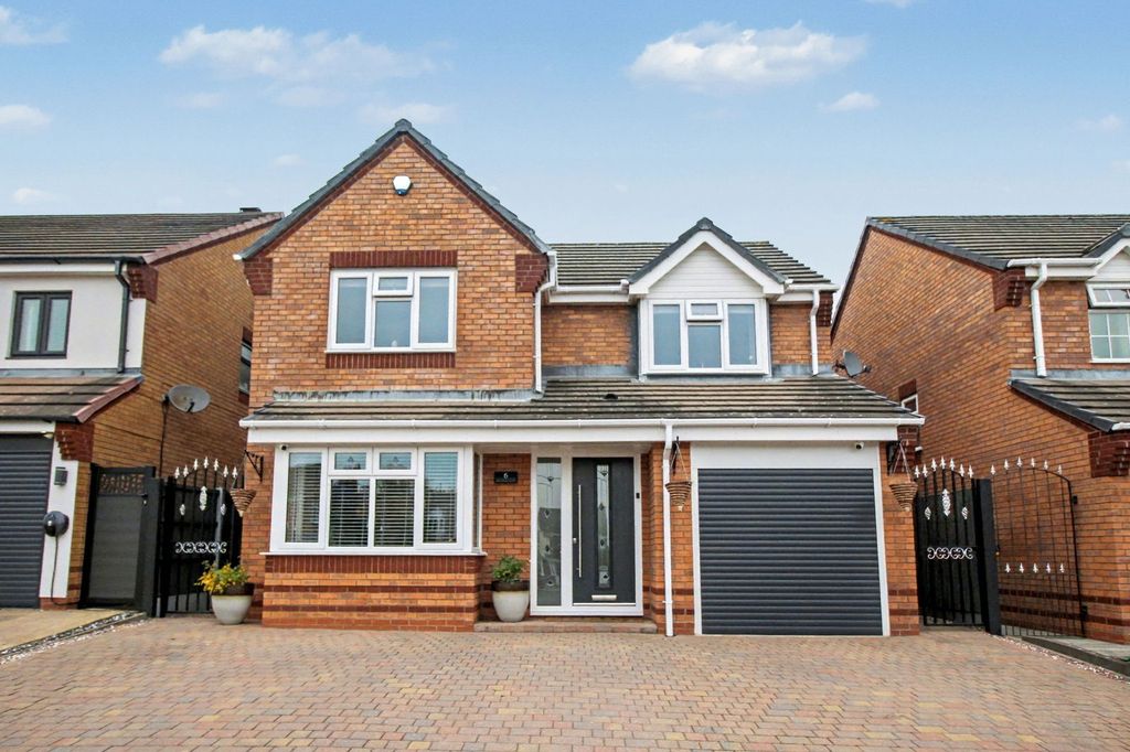 Property photo 1 of 24