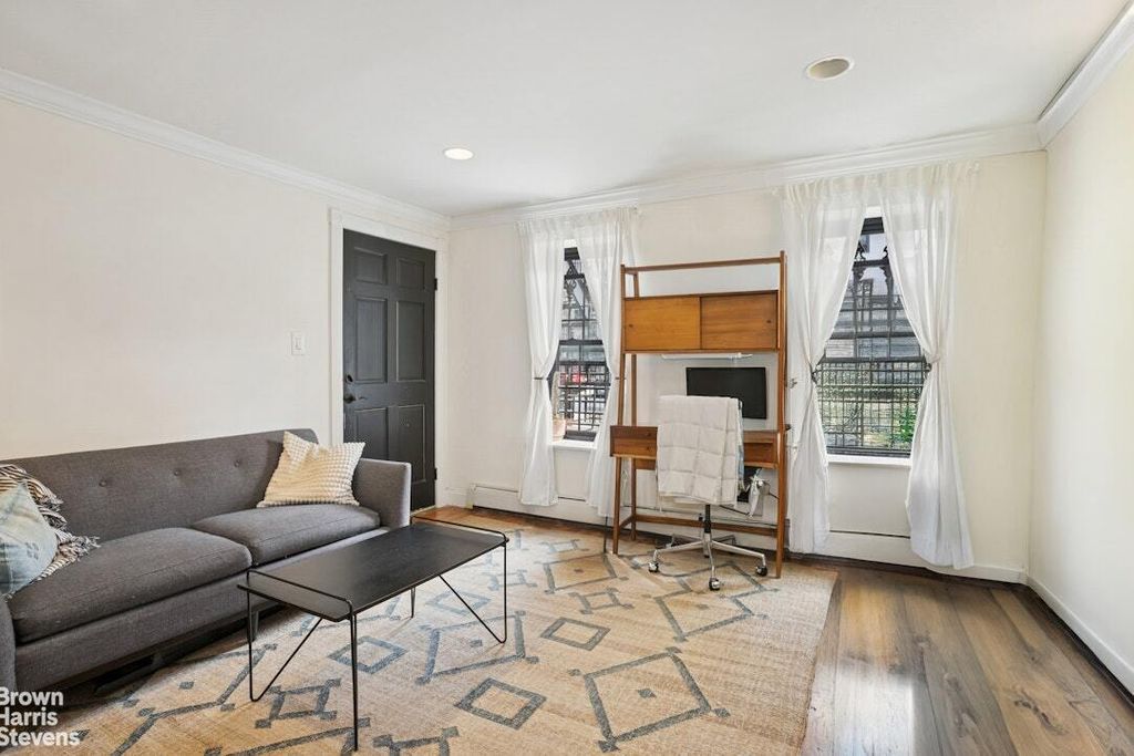 Property photo 2 of 8 <Alttext/>