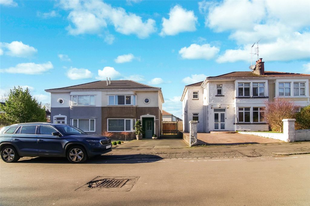 Property photo 1 of 19 Front