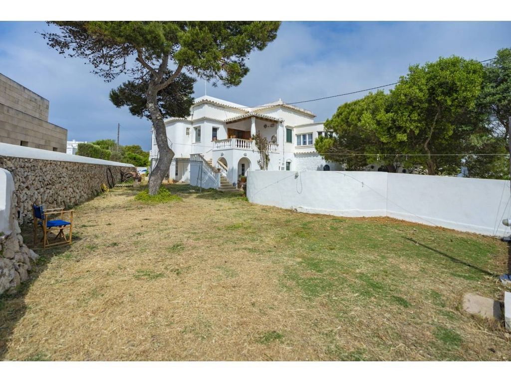 Property photo 1 of 30