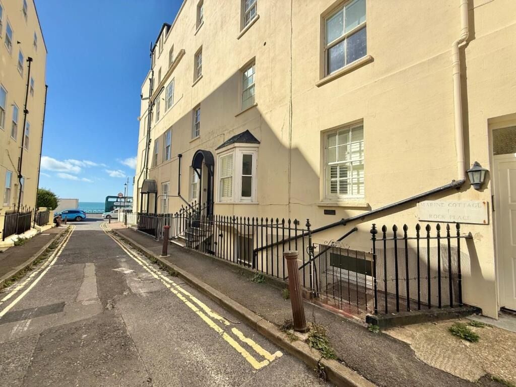 Property photo 3 of 8 4543212