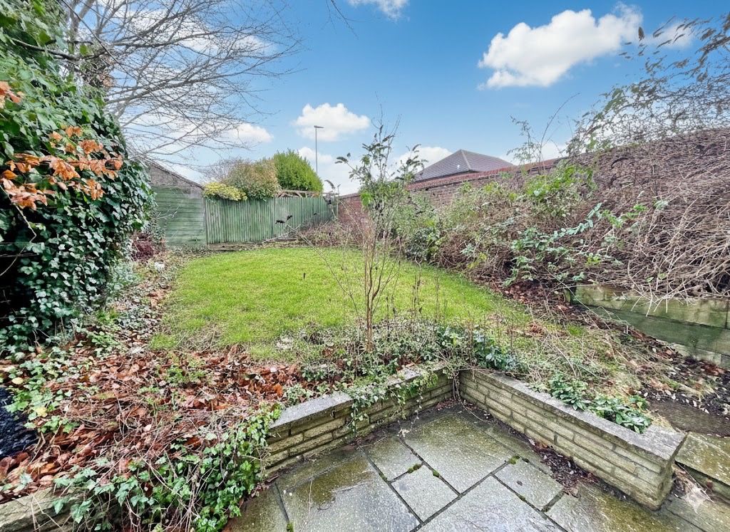 Property photo 2 of 7 4856743