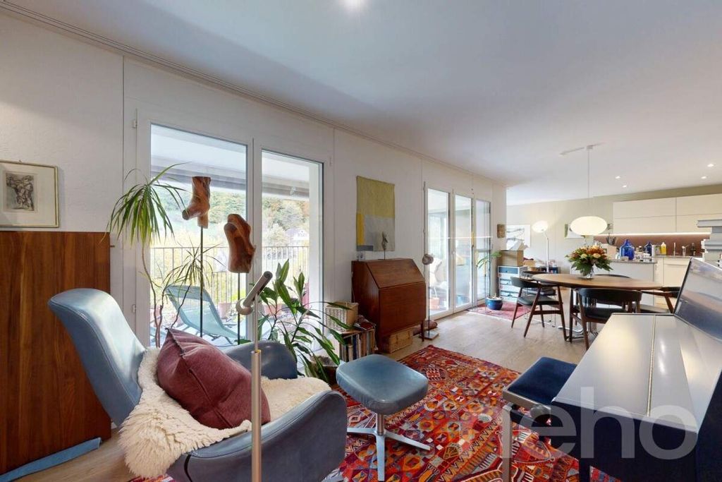 Property photo 3 of 12