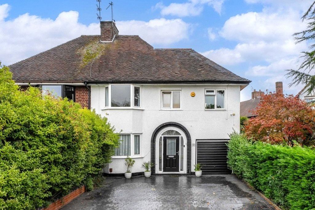 Property photo 1 of 29 Picture No. 33