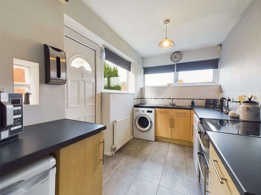 Property photo 3 of 12 Picture No. 06