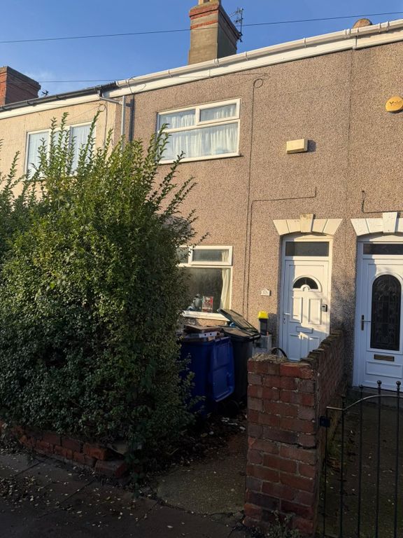 Property photo 1 of 2