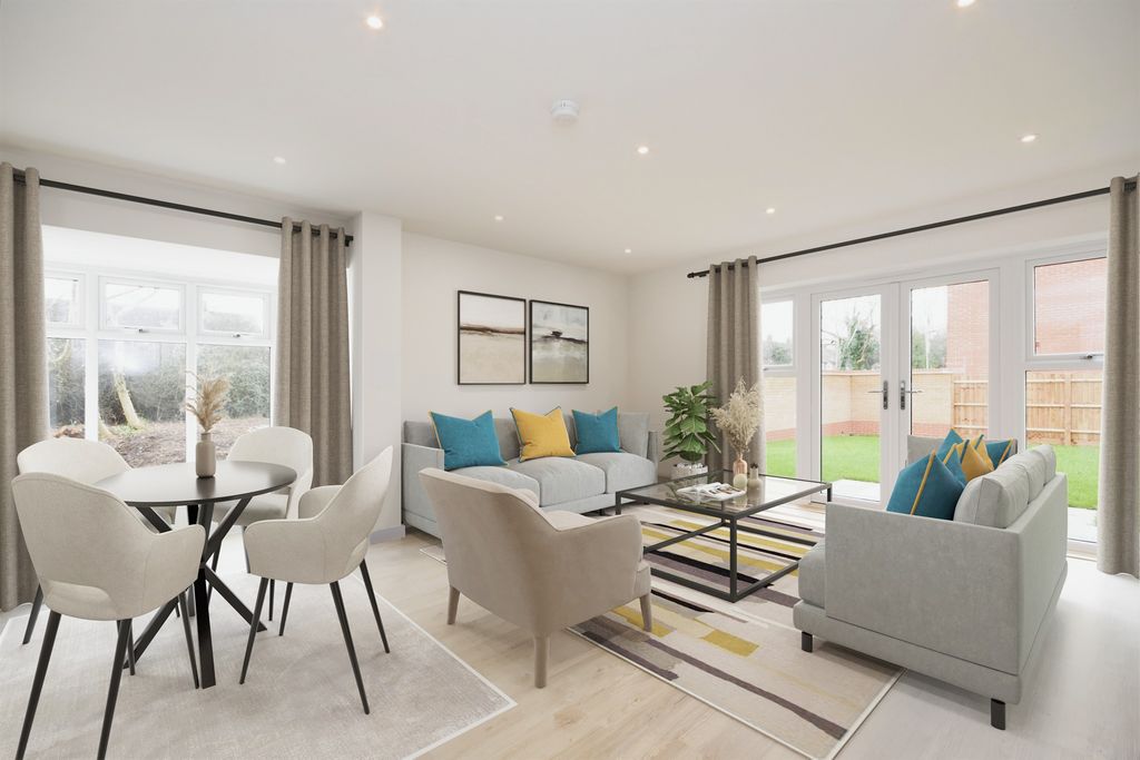 Property photo 2 of 10