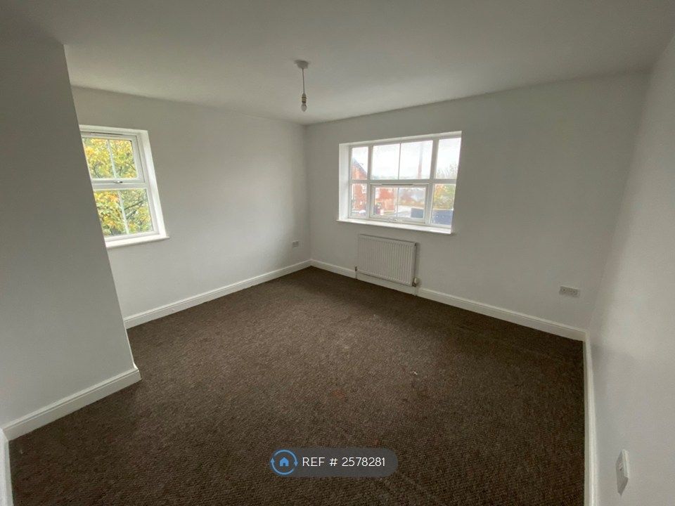 Property photo 3 of 6
