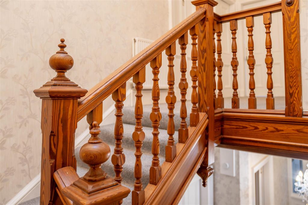 Property photo 3 of 50 Dsc01757-Hdr.Jpg