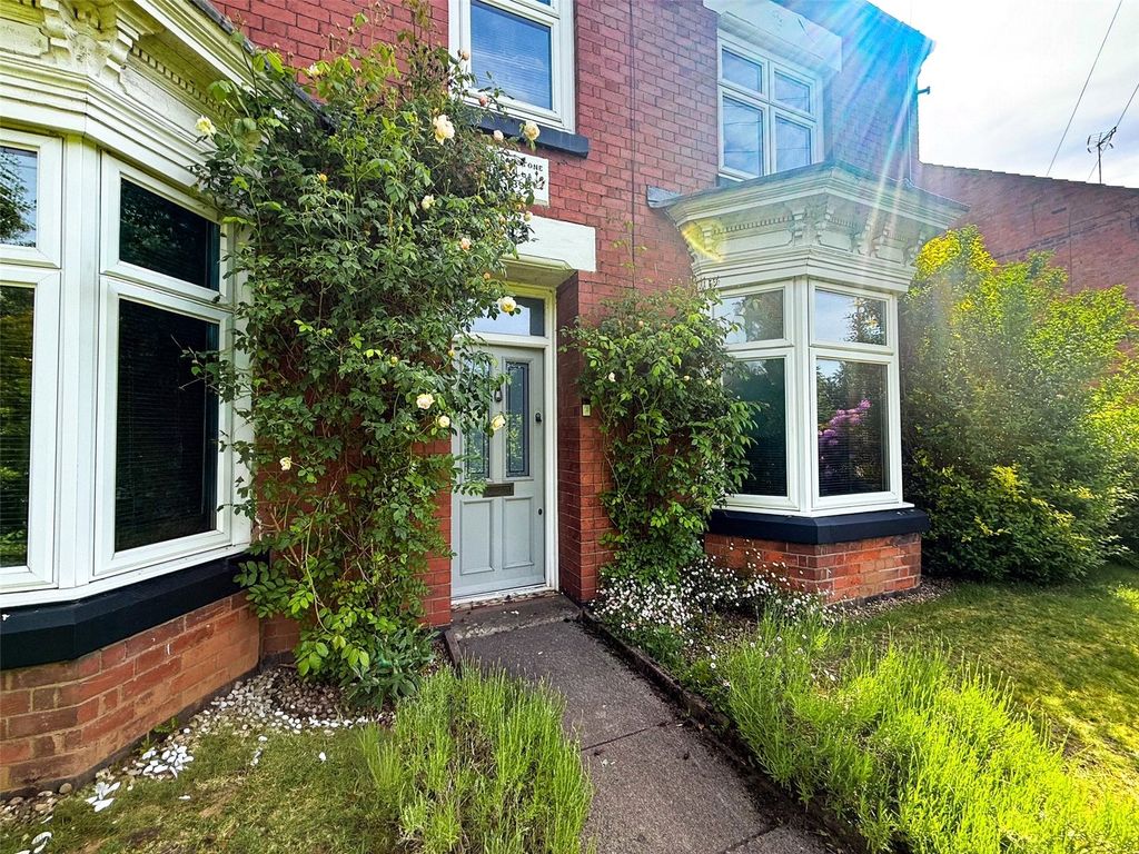 Property photo 2 of 33 Front 2