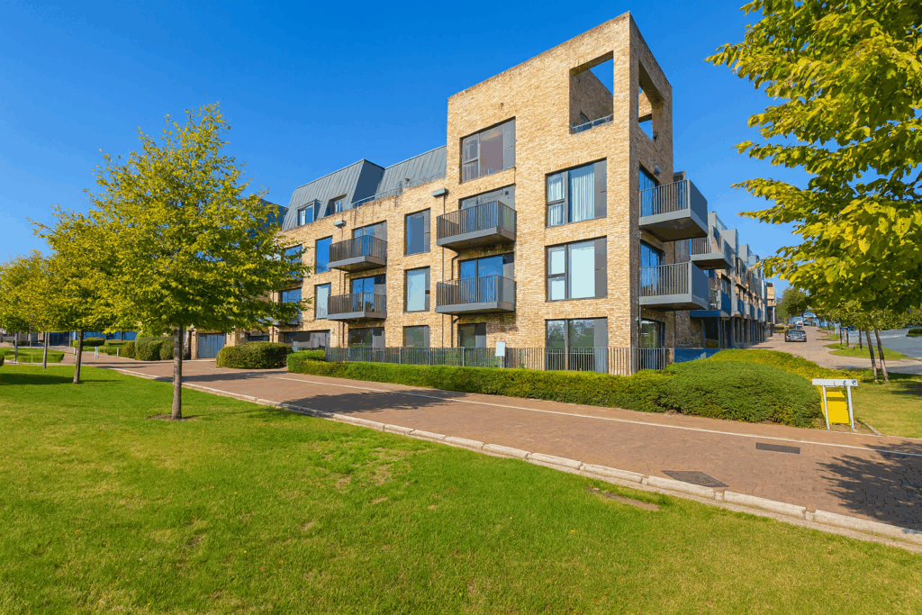 Property photo 3 of 11