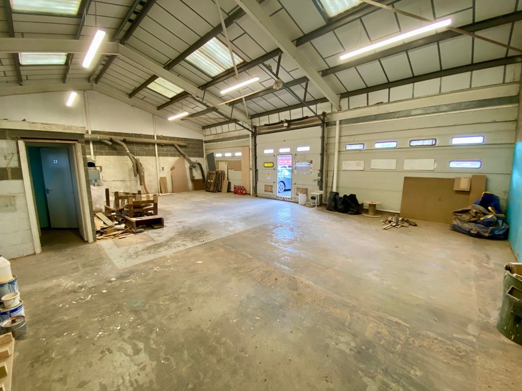 Property photo 2 of 5 Photo 3