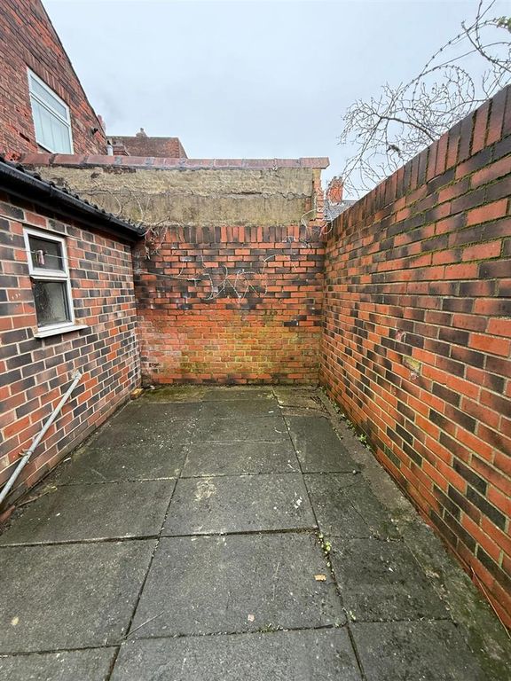 Property photo 2 of 11 Whatsapp Image 2026-02-04 At 10.05.13.Jpeg