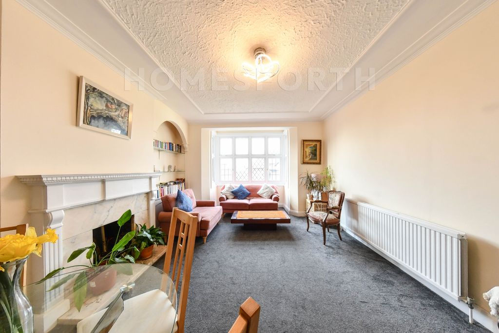 Property photo 3 of 23 Photo 23