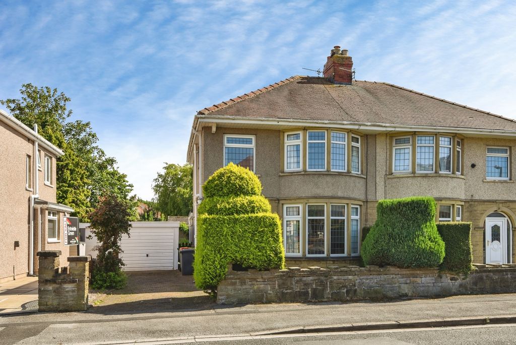 Property photo 1 of 20 Pbox-Img.Jpg
