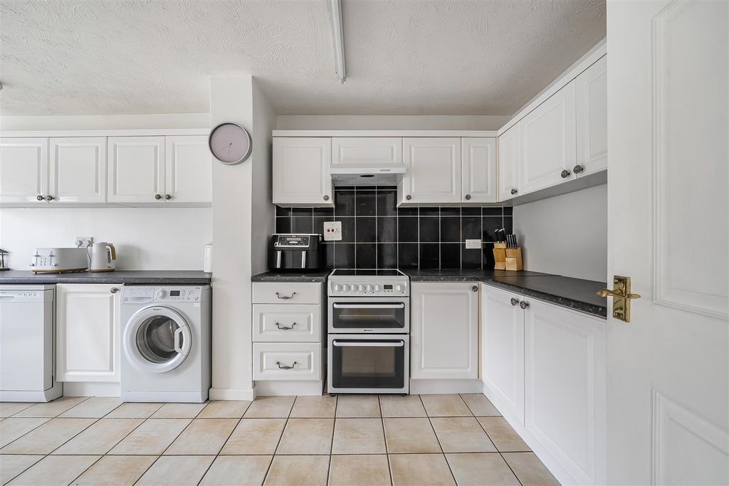 Property photo 3 of 15 1411267-13-699c581d36912.Jpg