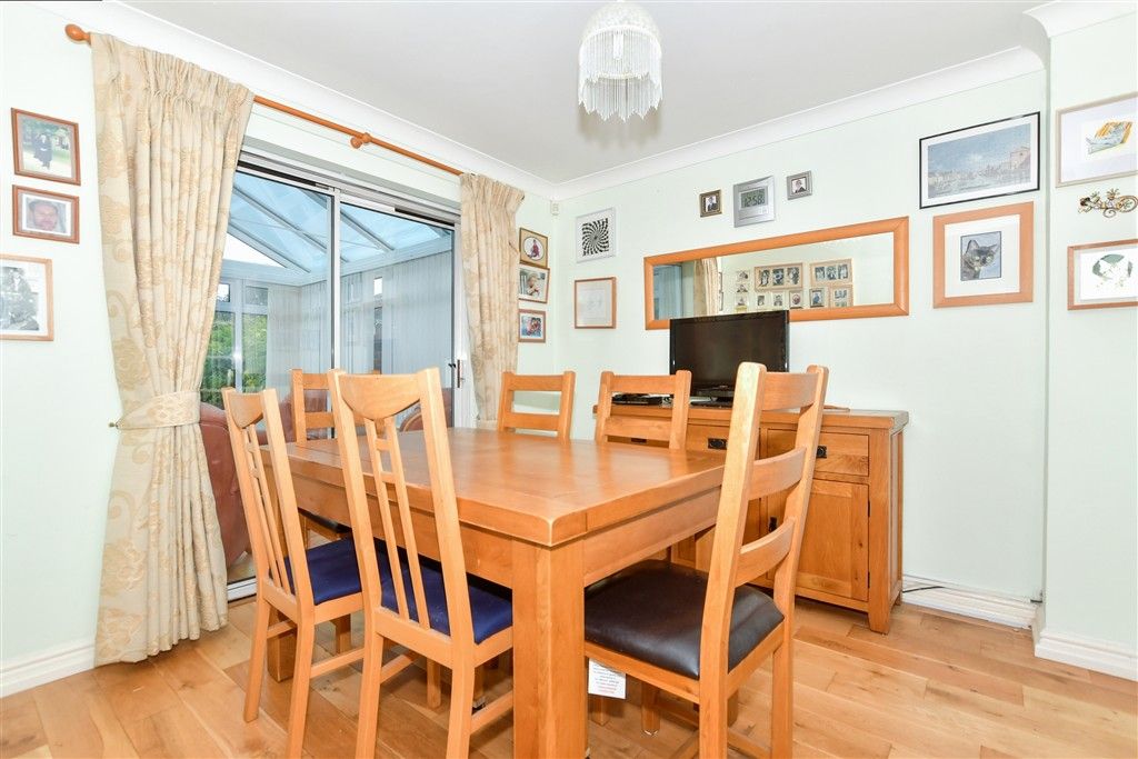 Property photo 1 of 22 Dining Room