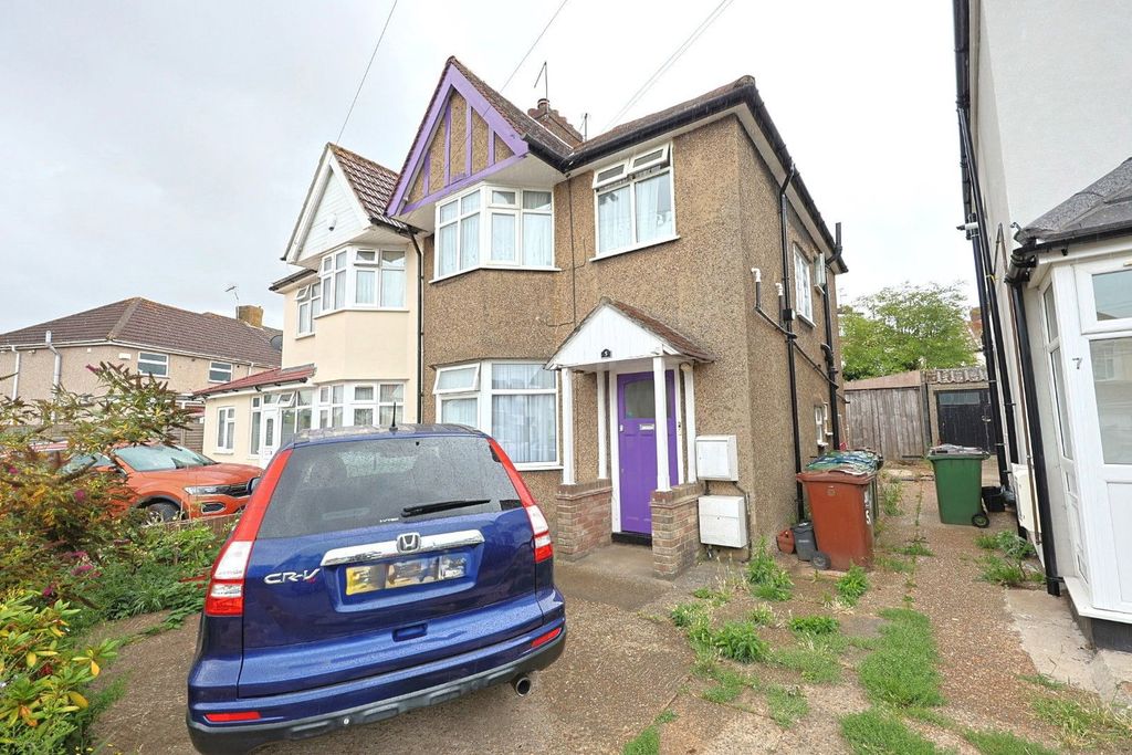Property photo 1 of 6