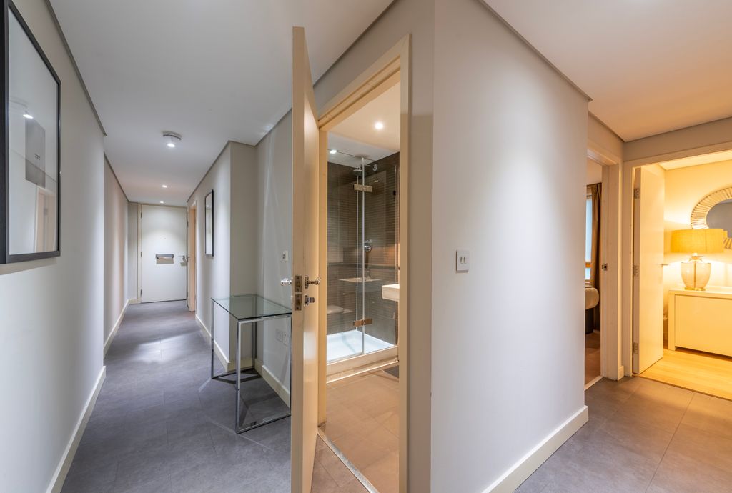 Property photo 2 of 10 Gallery