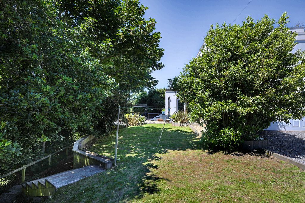 Property photo 3 of 41 Photo 2