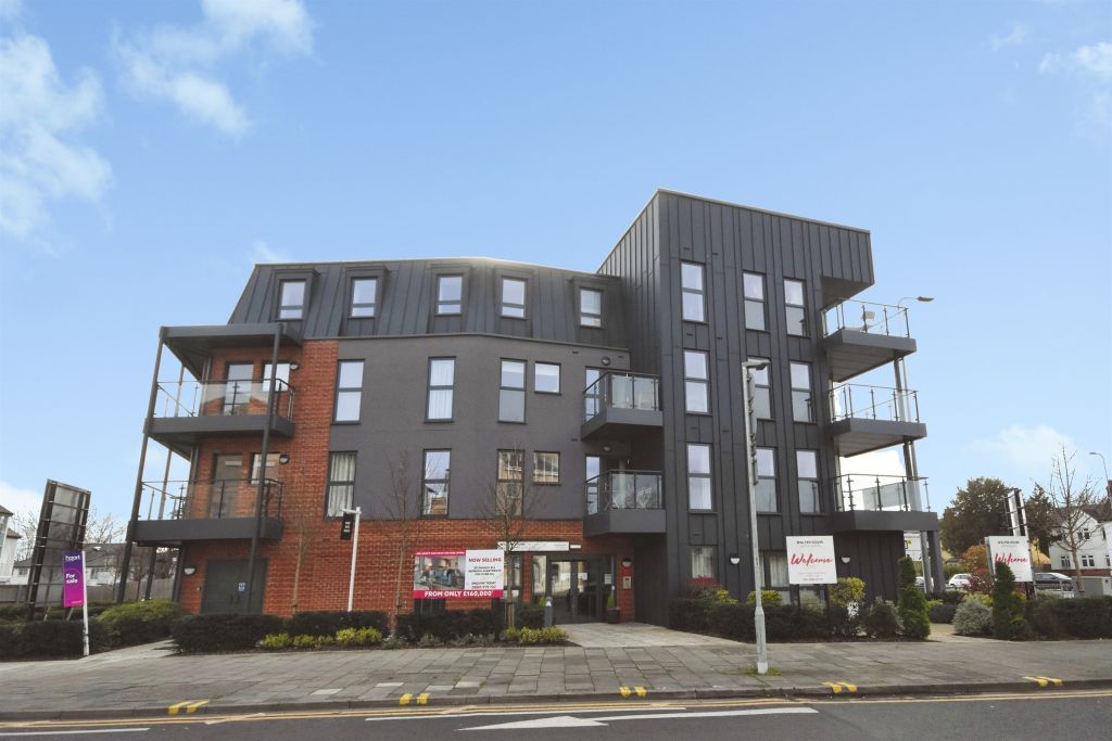 Property photo 1 of 34