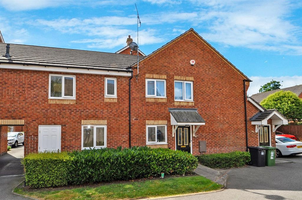 Property photo 1 of 6 External 2.Jpg