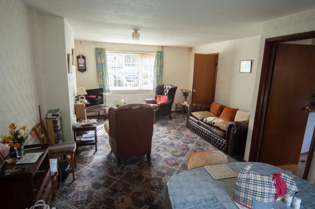 Property photo 3 of 16