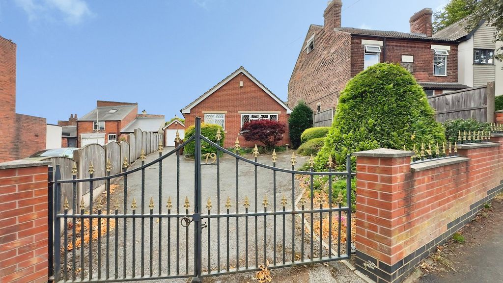 Property photo 1 of 35