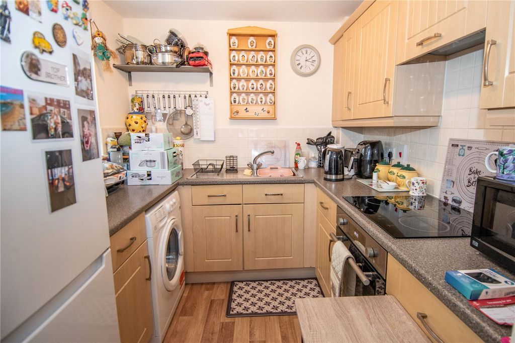 Property photo 3 of 7 Picture No. 02