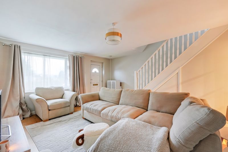 Property photo 2 of 28 Living Room