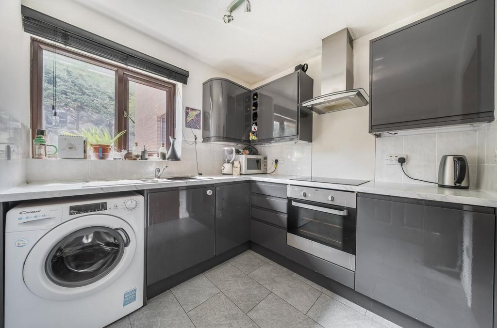Property photo 3 of 17 1341893-10-68A4616E11Ead.Jpg