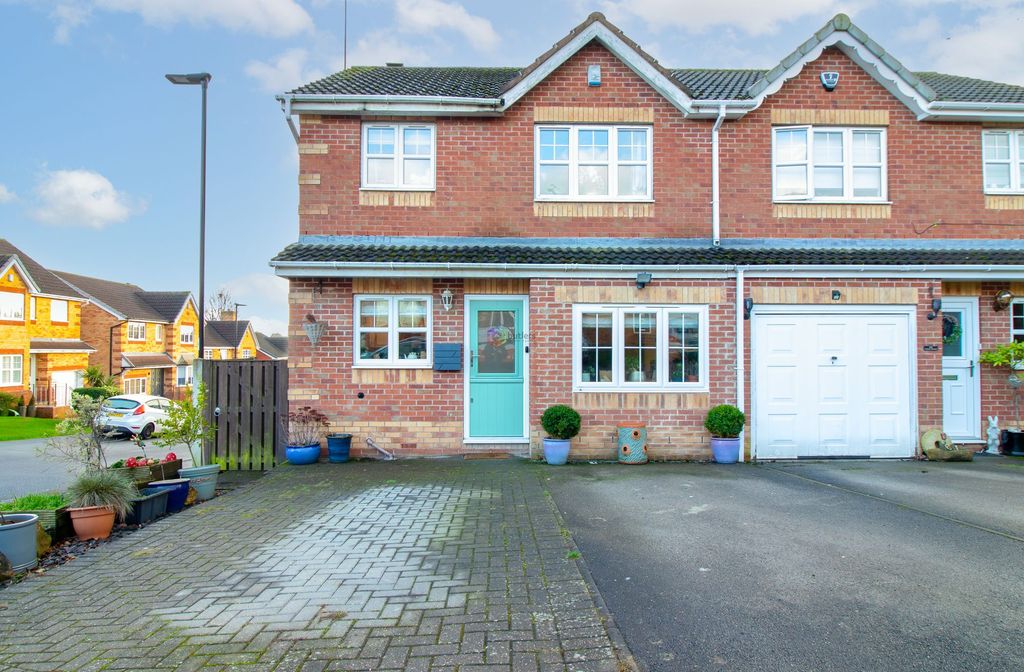 Property photo 1 of 22