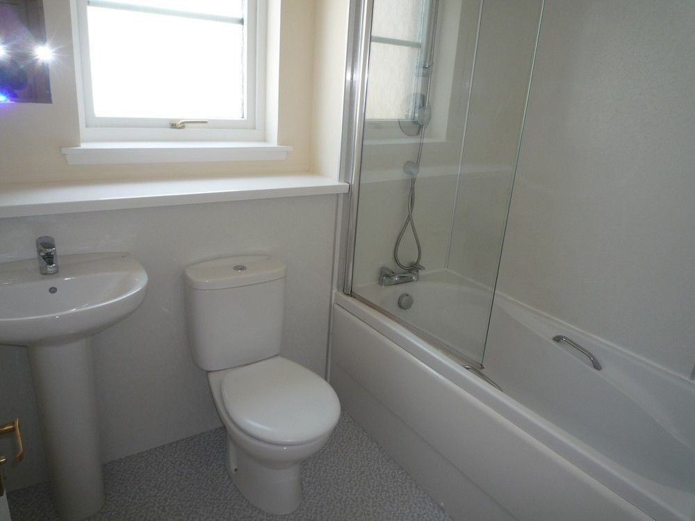 Property photo 3 of 6 Albury15B