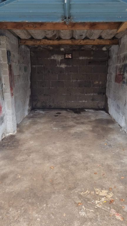 Property photo 2 of 3