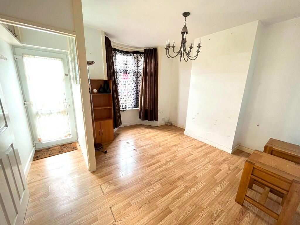 Property photo 2 of 4 Lounge
