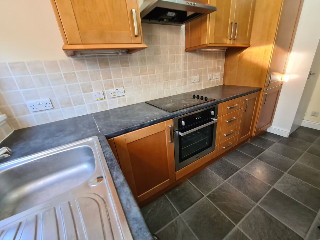 Property photo 2 of 11 Photo 05