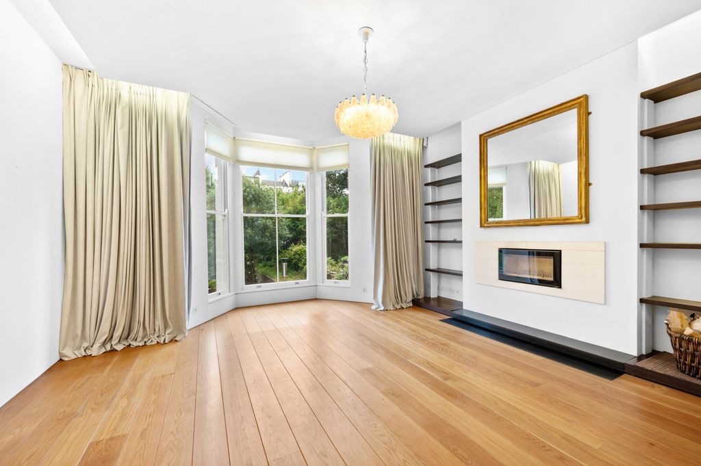 Property photo 3 of 9 Picture No. 05