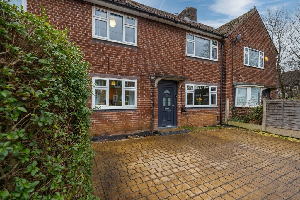 Property photo 1 of 20