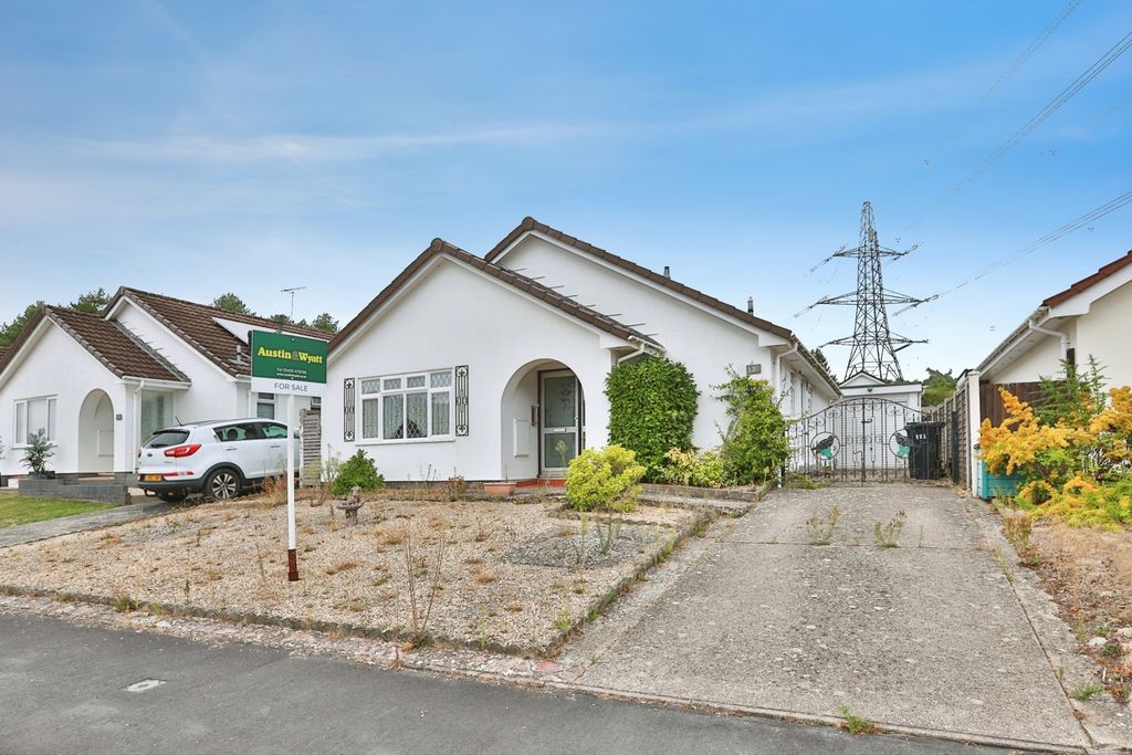 Property photo 1 of 15 Pbox-Img.Jpg