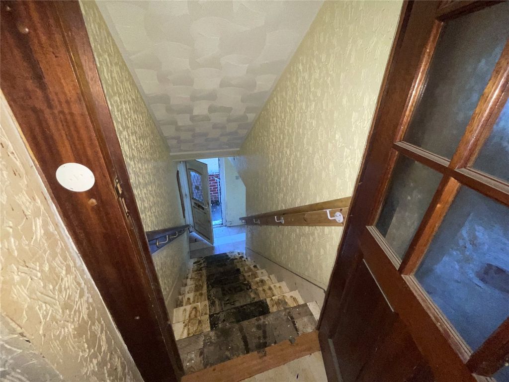 Property photo 2 of 11 Picture No. 23