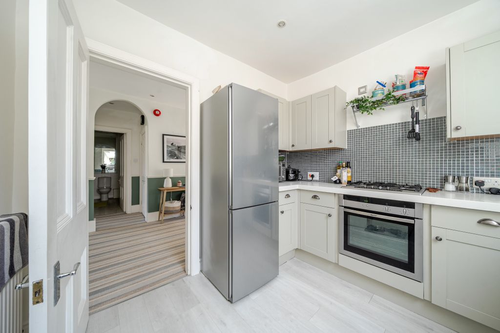 Property photo 2 of 16 Kitchen