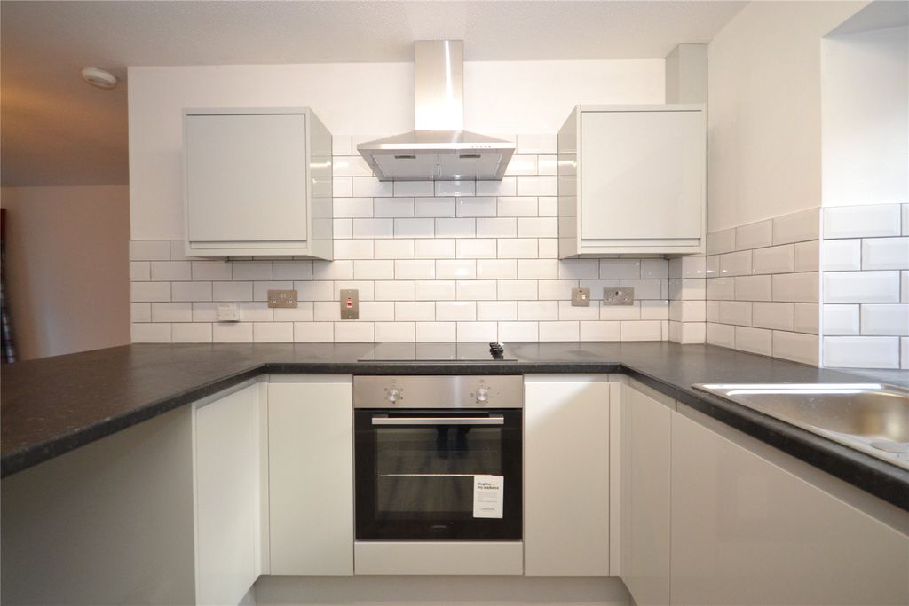 Property photo 2 of 7 Picture No. 01