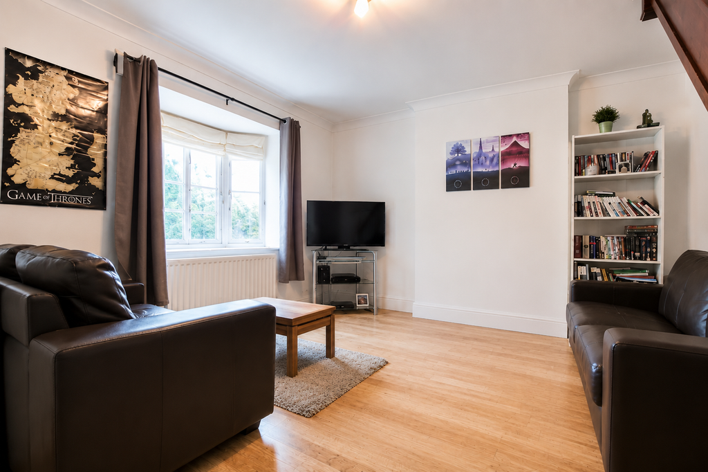 Property photo 2 of 17