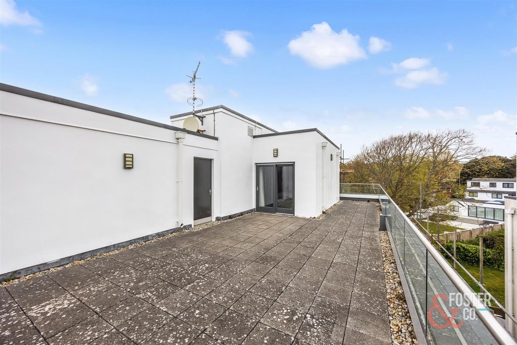 Additional image 14 of 3 bed flat for saleThe Upper Drive, Hove BN3