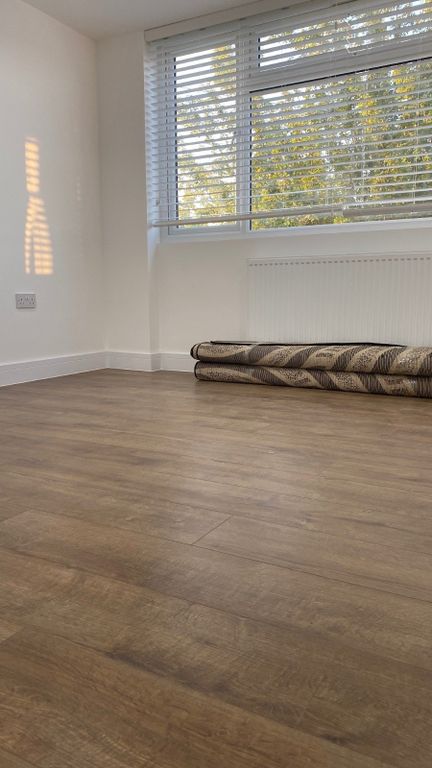 Property photo 3 of 13 Gallery