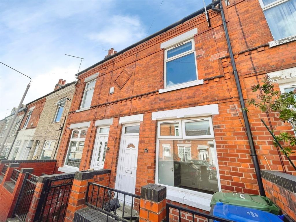 4 bed terraced house for saleBentinck Street, Mansfield NG18