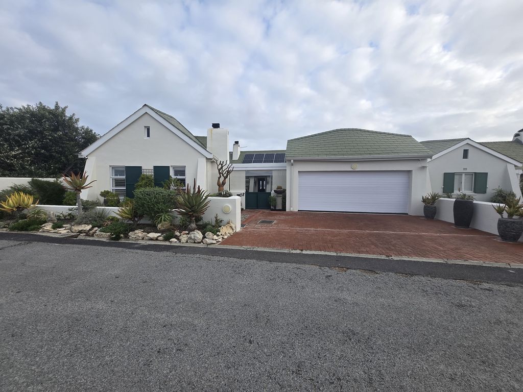 Property photo 1 of 45