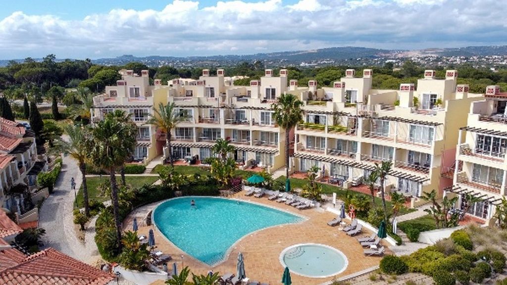 Property photo 2 of 16