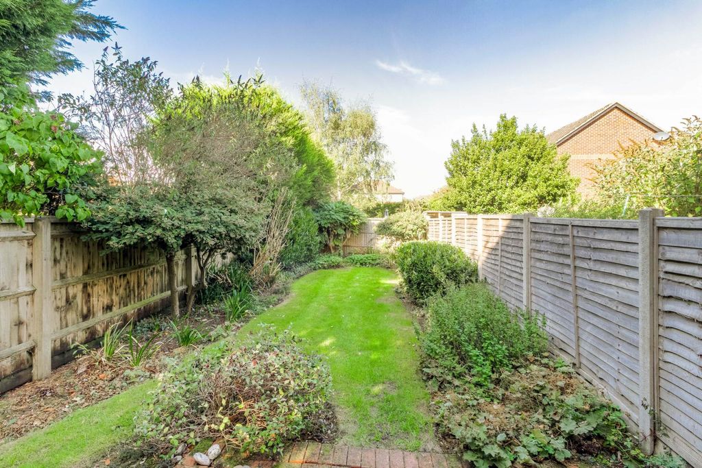 Property photo 3 of 19